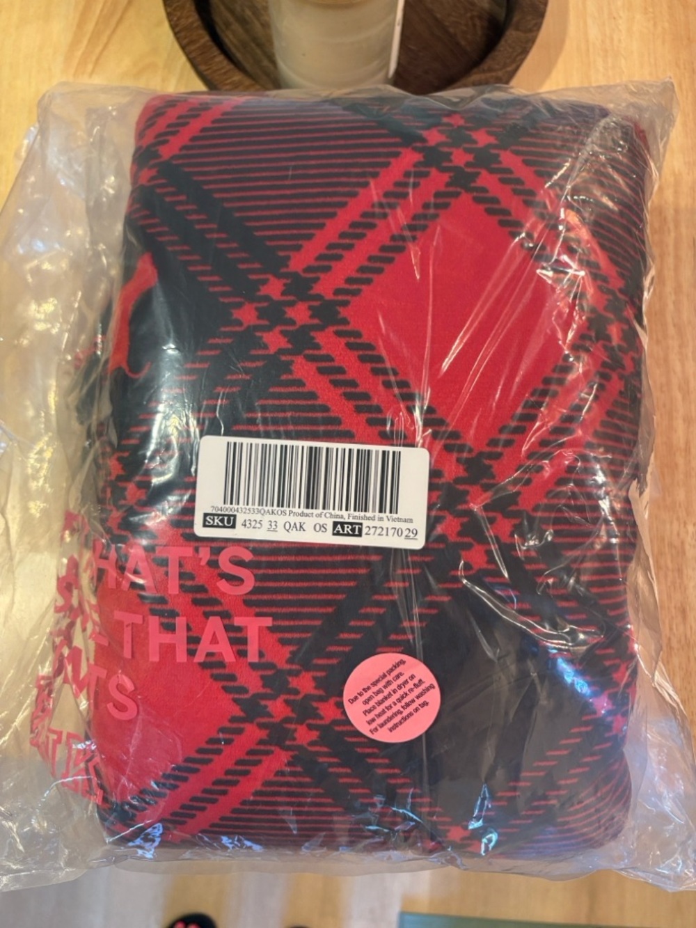 PINK Victoria's Secret Red and Black Plaid Cozy Plush Blanket - Picture 4 of 4